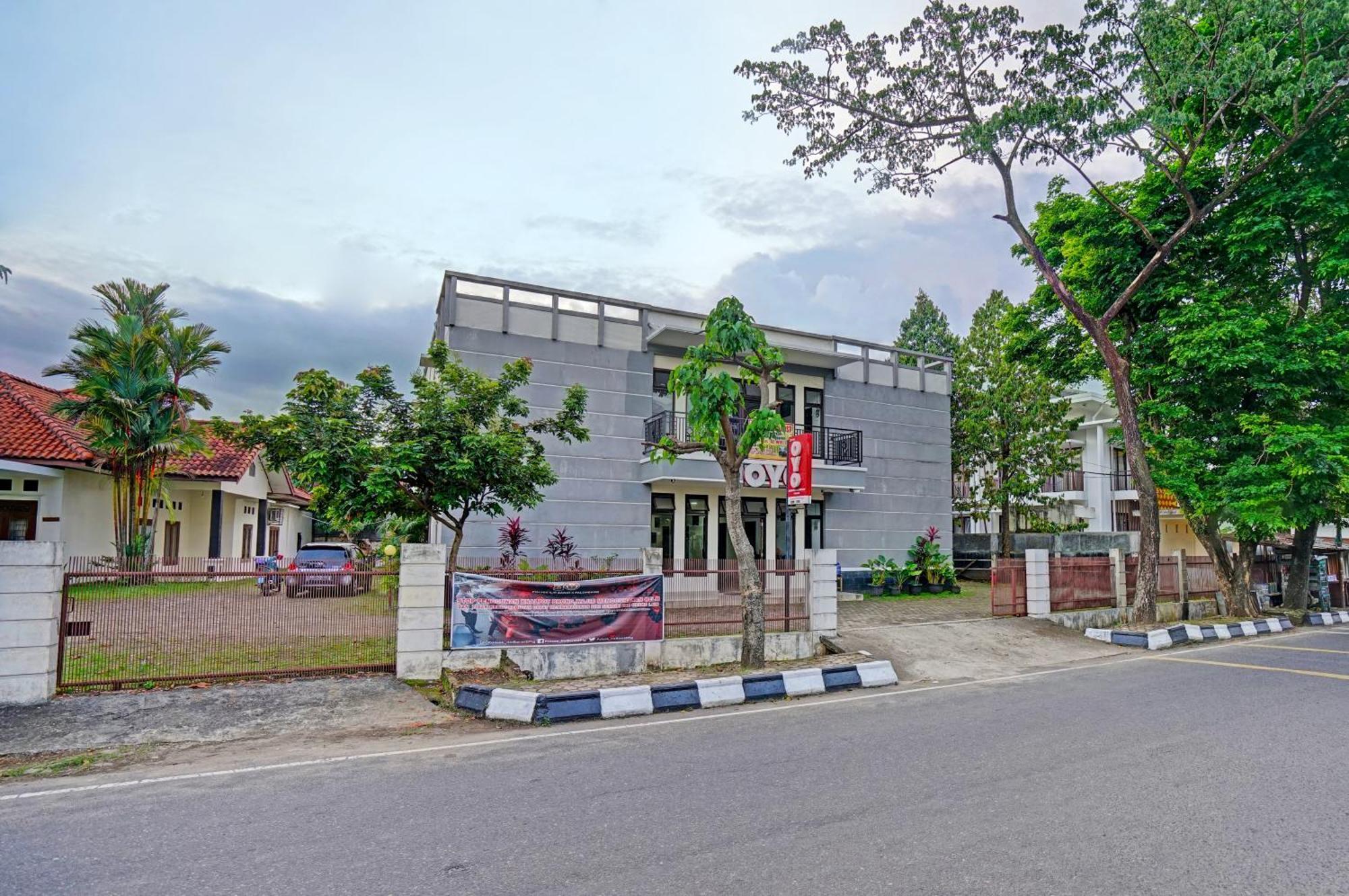 Hotel O Kambang Iwak Area Near Kambang Iwak Park Formerly Kerangga Palembang Exterior foto
